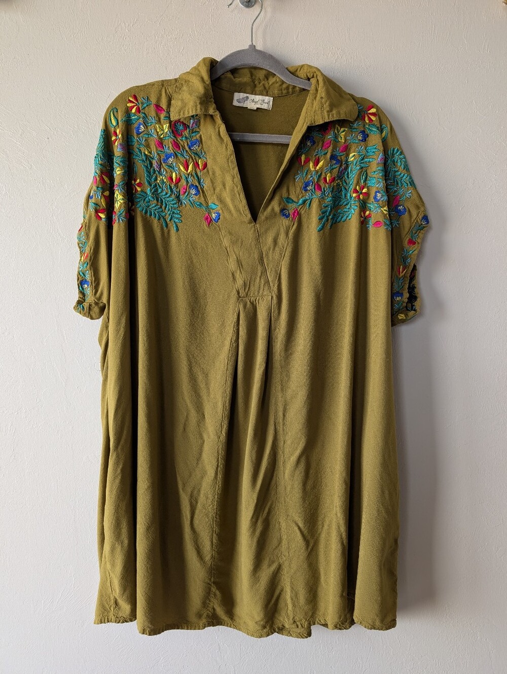 Angel Heart Boutique Boho Green Embroidered Mini Dress V-Neck Collared Size 2X